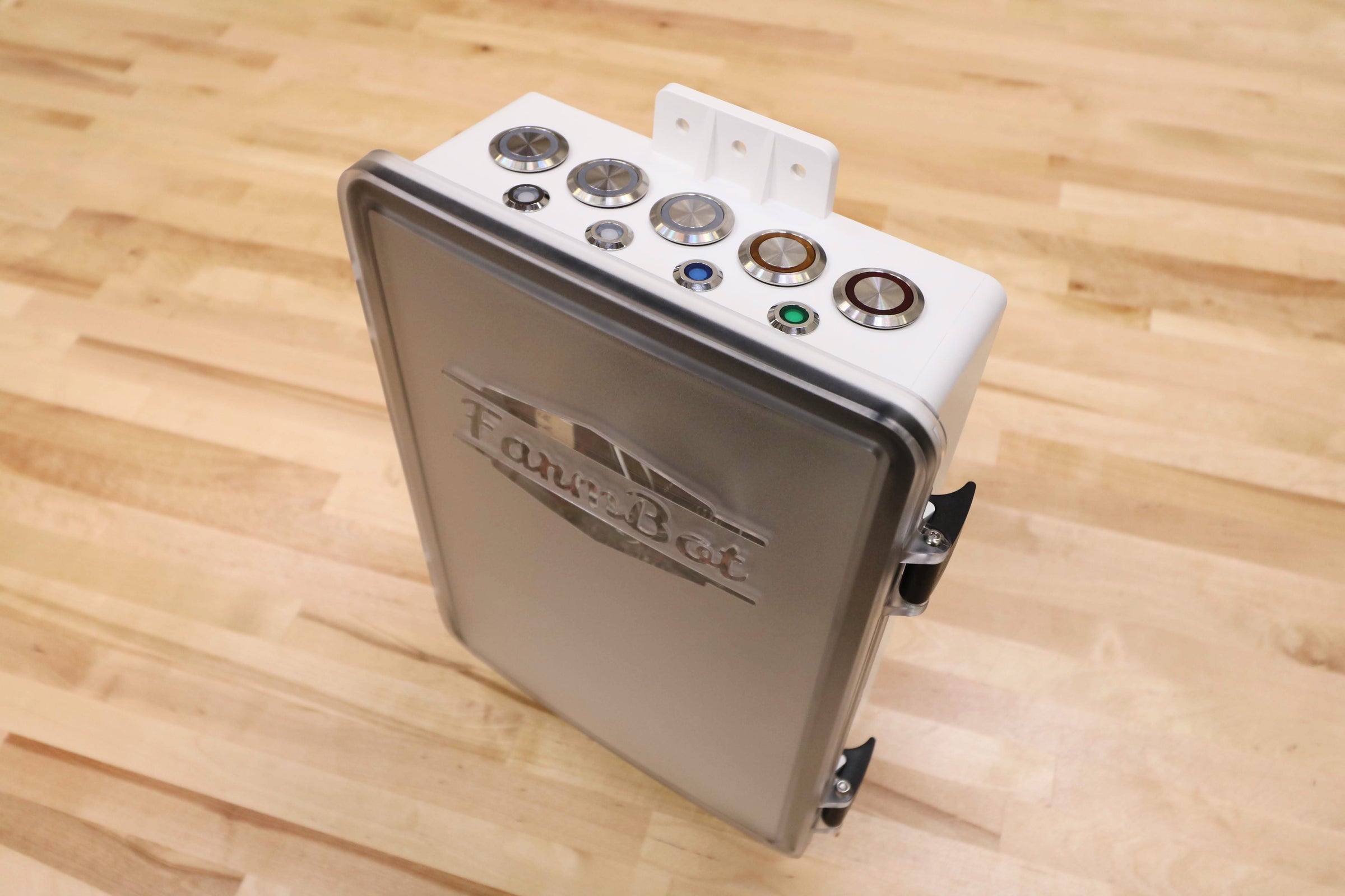 Genesis v1.7 Electronics Box — FarmBot
